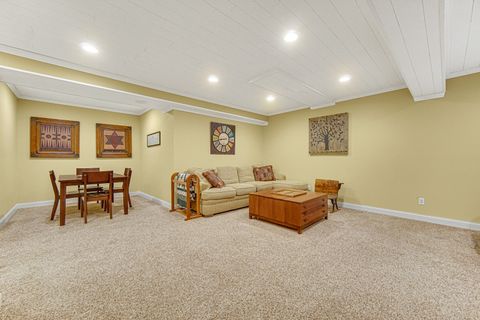 Tiny photo for 445 S Maple Street, Itasca, IL 60143 (MLS # 12639720)
