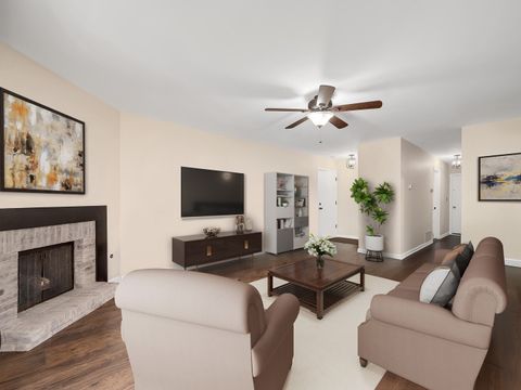 Tiny photo for 1874 Portsmouth Drive #6-6C, Lisle, IL 60532 (MLS # 12434383)