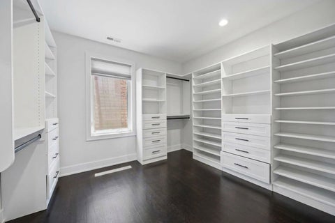Tiny photo for 3901 S Lake Park Avenue #D, Chicago, IL 60653 (MLS # 12700474)