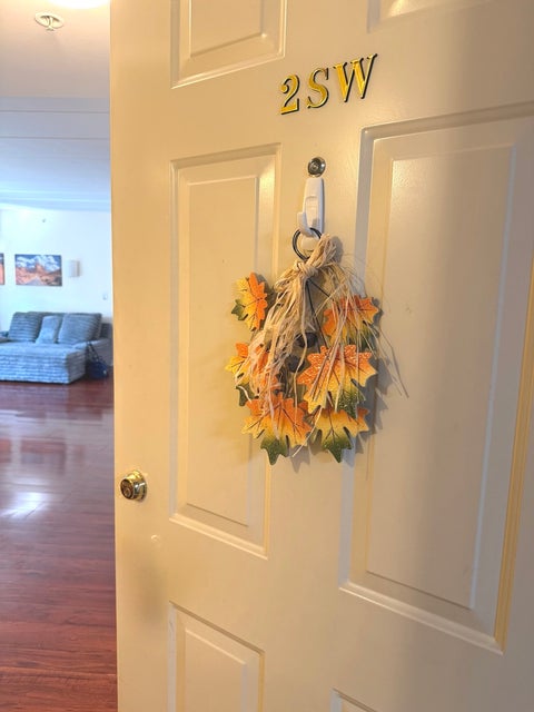 Tiny photo for 9410 Melvina Avenue #2SW, Oak Lawn, IL 60453 (MLS # 12783737)