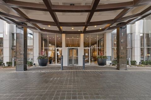 Tiny photo for 655 W IRVING PARK Road #1004, Chicago, IL 60613 (MLS # 12553021)