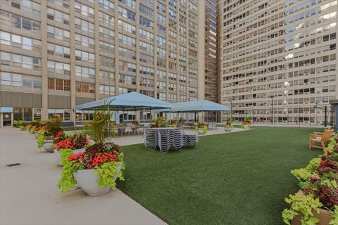 Tiny photo for 655 W IRVING PARK Road #1004, Chicago, IL 60613 (MLS # 12553021)