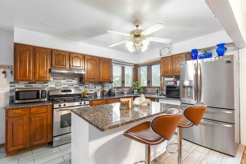 Tiny photo for 1110 Itasca Street, Bensenville, IL 60106 (MLS # 12495088)