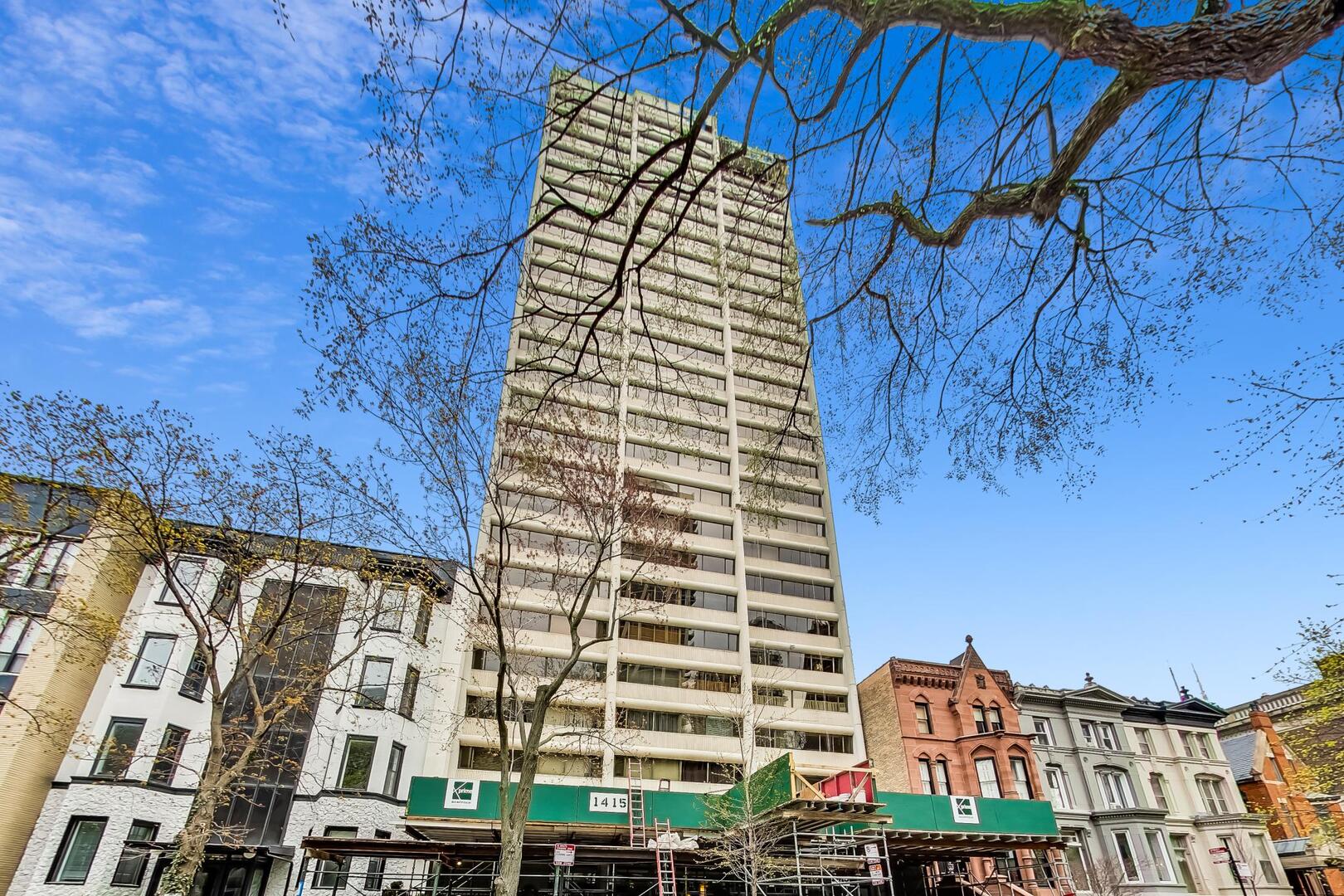 1415 N Dearborn Street 17C