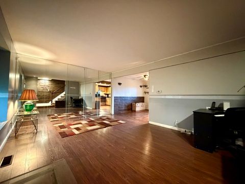 Tiny photo for 421 Standish Court, Bolingbrook, IL 60440 (MLS # 12635177)
