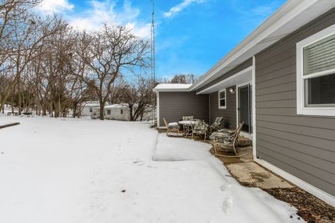 Tiny photo for 4509 Ashley Drive, McHenry, IL 60050 (MLS # 12600169)