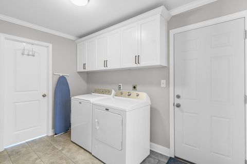 Tiny photo for 4509 Ashley Drive, McHenry, IL 60050 (MLS # 12600169)