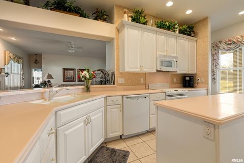 Tiny photo for 1410 Bradford Lane, Carbondale, IL 62901 (MLS # EB459431)