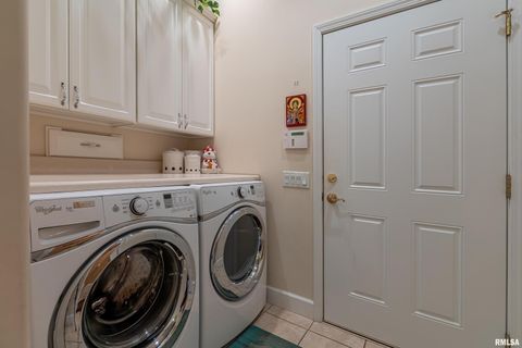 Tiny photo for 1410 BRADFORD Lane, Carbondale, IL 62901 (MLS # EB459431)