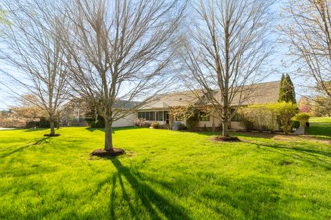 Tiny photo for 1410 Bradford Lane, Carbondale, IL 62901 (MLS # EB459431)