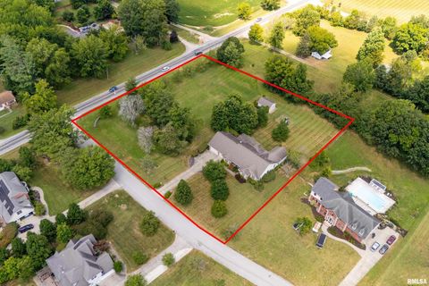 Tiny photo for 1410 BRADFORD Lane, Carbondale, IL 62901 (MLS # EB459431)