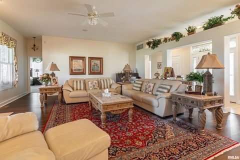 Tiny photo for 1410 BRADFORD Lane, Carbondale, IL 62901 (MLS # EB459431)