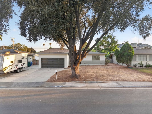 4944 WILTON PL, RIVERSIDE, CA 92504 - Image 51fc3053edec5d8e049ecfc4572bc7c2/179900020