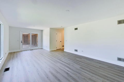 Tiny photo for 26955 N COUNTRYSIDE LAKE Drive, Mundelein, IL 60060 (MLS # 12729839)
