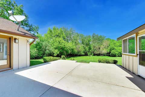 Tiny photo for 26955 N COUNTRYSIDE LAKE Drive, Mundelein, IL 60060 (MLS # 12729839)