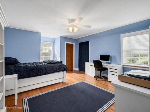 Tiny photo for 1227 N East Avenue, Oak Park, IL 60302 (MLS # 12485055)