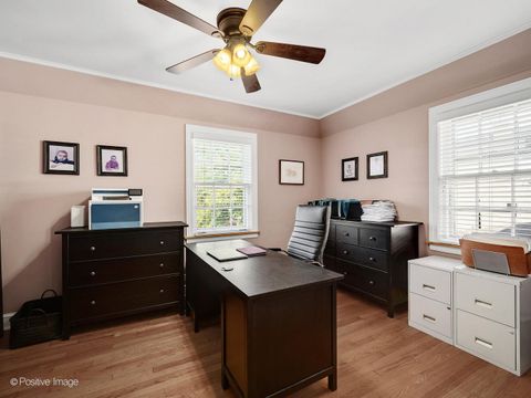 Tiny photo for 1227 N East Avenue, Oak Park, IL 60302 (MLS # 12485055)