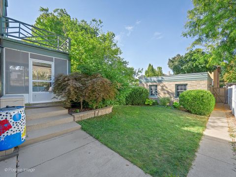 Tiny photo for 1227 N East Avenue, Oak Park, IL 60302 (MLS # 12485055)