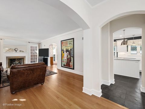 Tiny photo for 1227 N East Avenue, Oak Park, IL 60302 (MLS # 12485055)