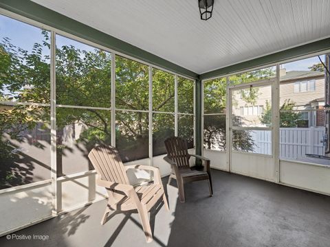 Tiny photo for 1227 N East Avenue, Oak Park, IL 60302 (MLS # 12485055)