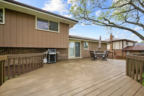 Tiny photo for 16W658 Therese Court, Willowbrook, IL 60527 (MLS # 12640780)
