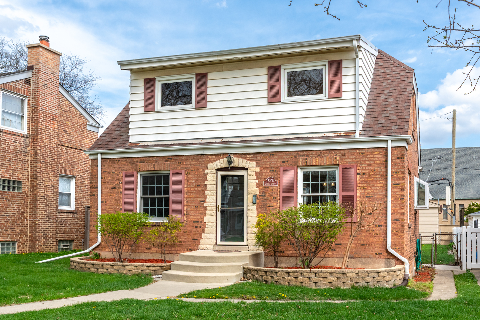 5205 N Osceola Avenue