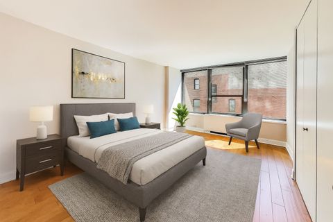 Tiny photo for 1560 N Sandburg Terrace #510, Chicago, IL 60610 (MLS # 12512415)