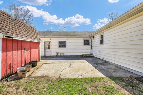 Tiny photo for 341 W Spruce Street, Paxton, IL 60957 (MLS # 12592009)