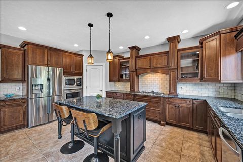 Tiny photo for 2803 Luke Road, Bloomington, IL 61704 (MLS # 12485570)