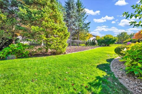 Tiny photo for 2803 Luke Road, Bloomington, IL 61704 (MLS # 12485570)