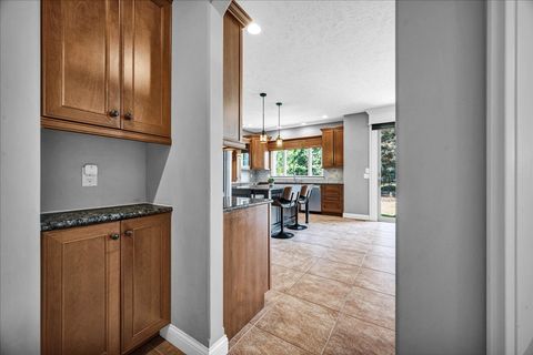 Tiny photo for 2803 Luke Road, Bloomington, IL 61704 (MLS # 12485570)