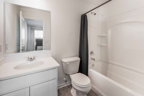 Tiny photo for 482 Comstock Rd Road, South Elgin, IL 60177 (MLS # 12634389)