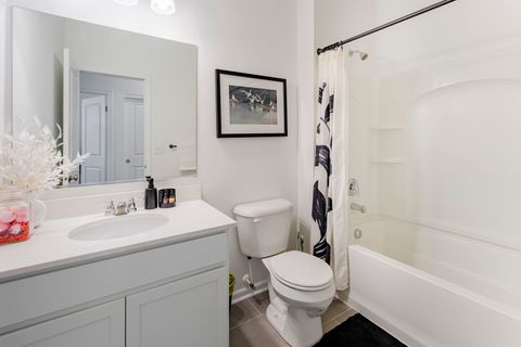 Tiny photo for 482 Comstock Rd Road, South Elgin, IL 60177 (MLS # 12634389)