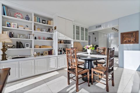 Tiny photo for 880 N Lake Shore Drive #16G, Chicago, IL 60611 (MLS # 12464293)