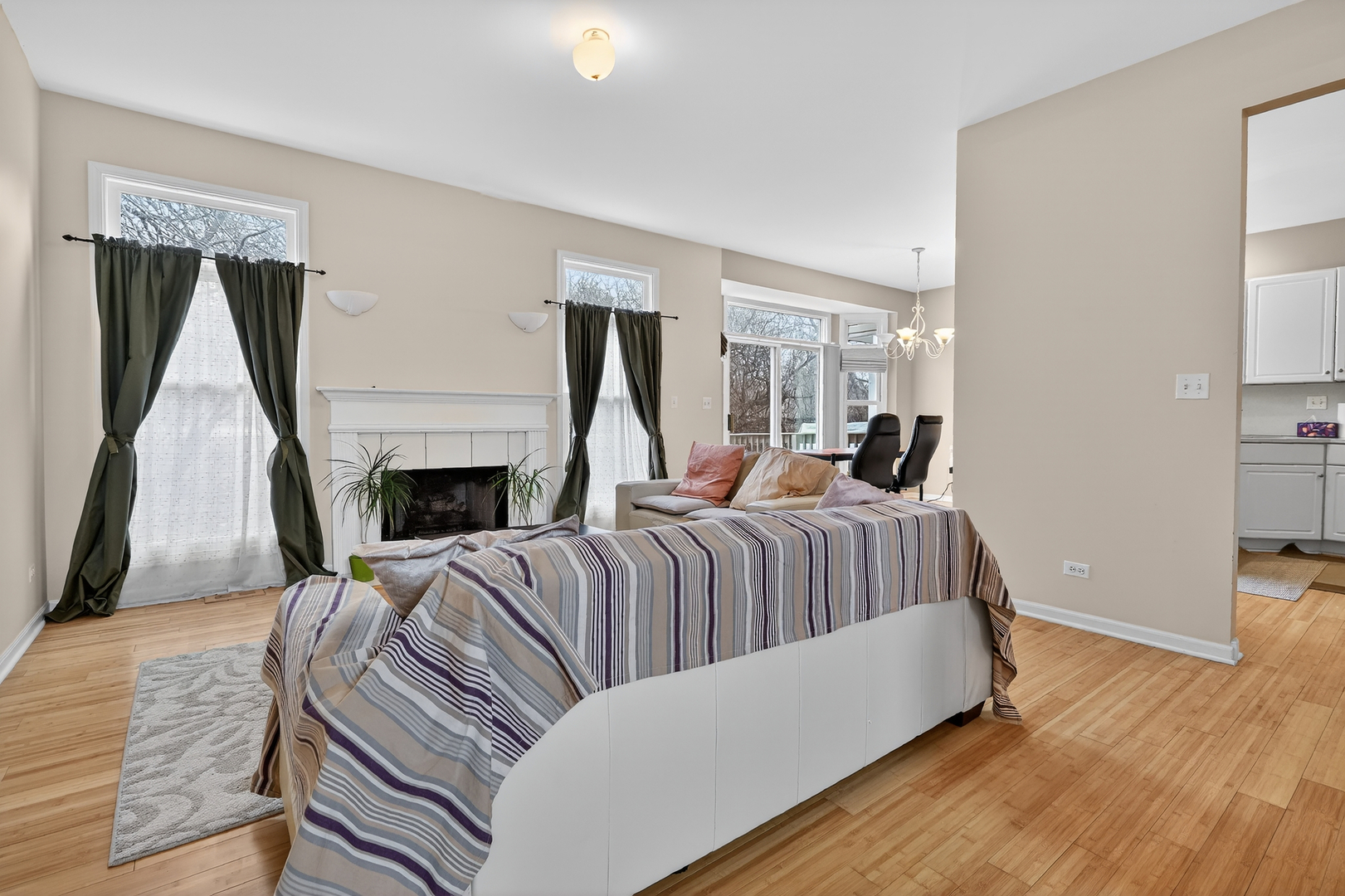 126 N Drew Court 0