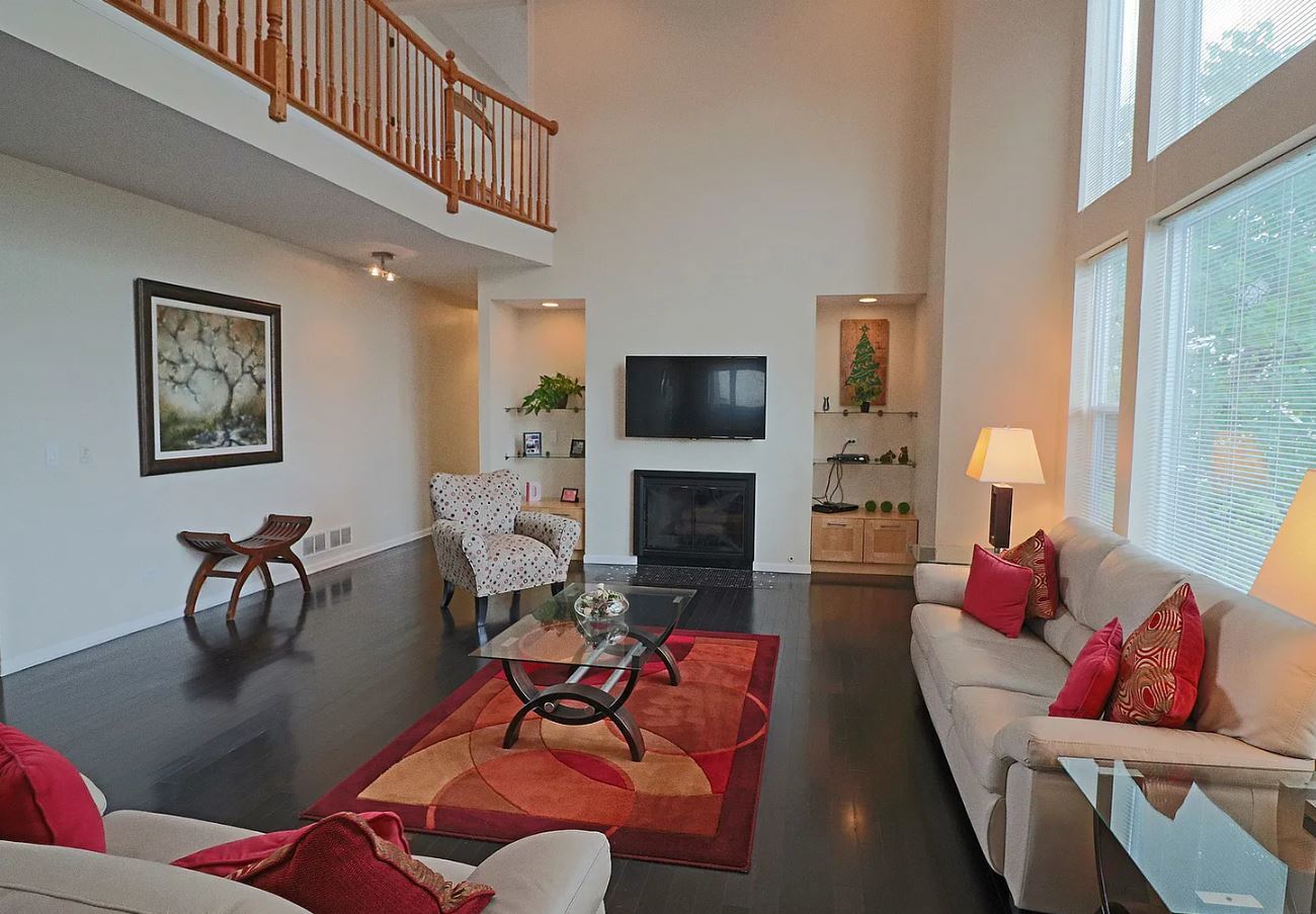 37076 N Bonnie Brae Road