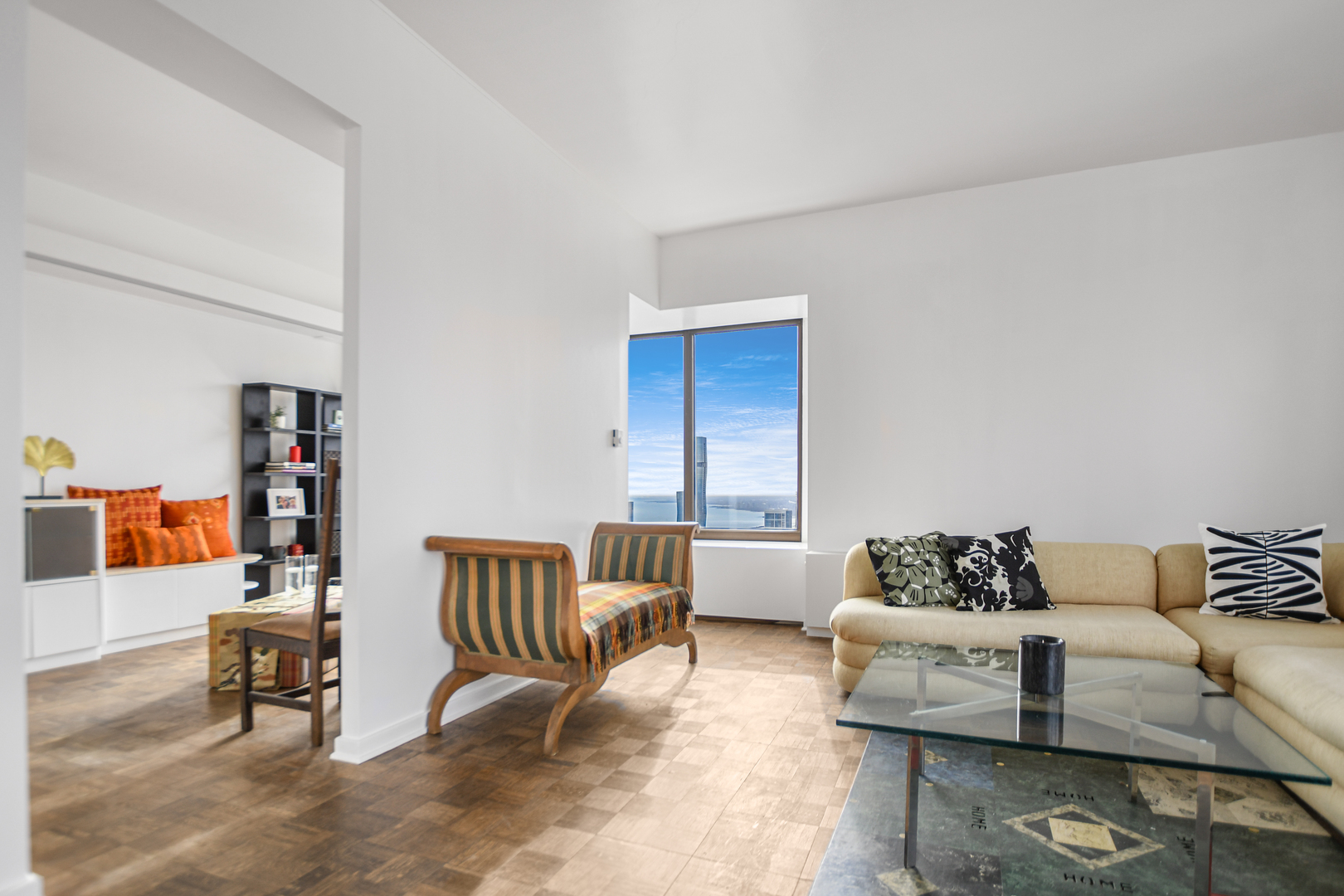 175 E Delaware Place 7511
