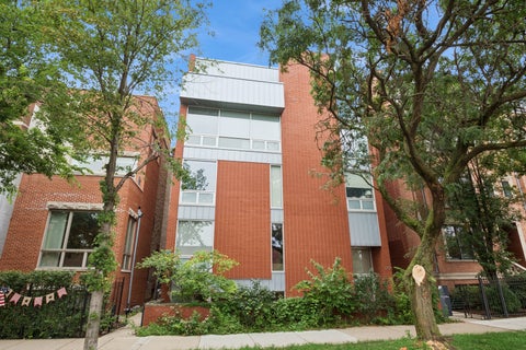 Photo of 1721 N Sheffield Avenue #101, Chicago, IL 60614 (MLS # 12712490)