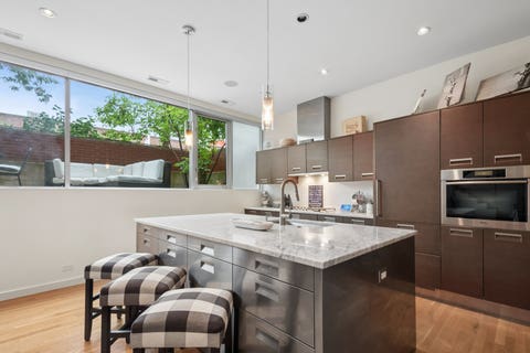 Tiny photo for 1721 N Sheffield Avenue #101, Chicago, IL 60614 (MLS # 12712490)