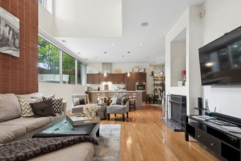 Tiny photo for 1721 N Sheffield Avenue #101, Chicago, IL 60614 (MLS # 12712490)