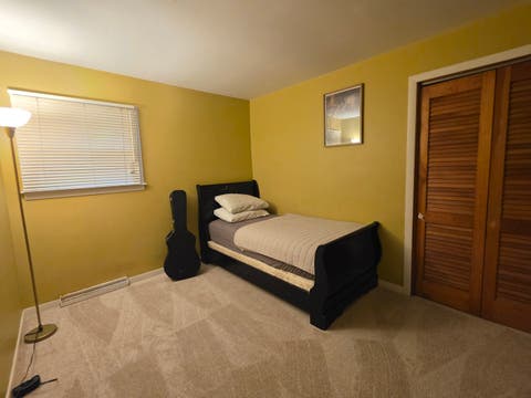 Tiny photo for 605 E Maple Avenue, Mundelein, IL 60060 (MLS # 12735196)