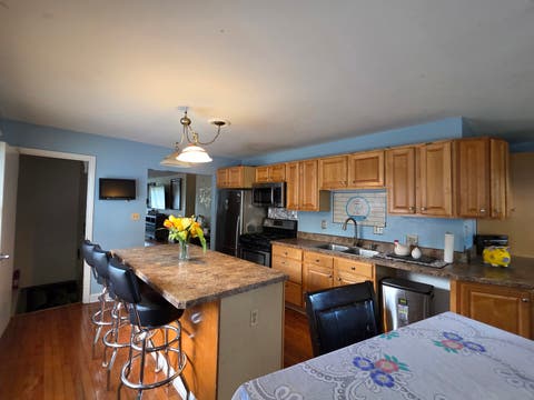 Tiny photo for 605 E Maple Avenue, Mundelein, IL 60060 (MLS # 12735196)