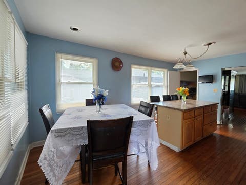 Tiny photo for 605 E Maple Avenue, Mundelein, IL 60060 (MLS # 12735196)
