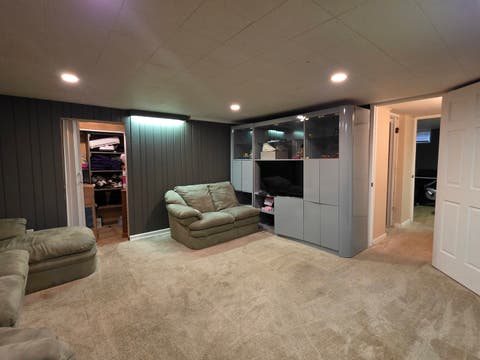 Tiny photo for 605 E Maple Avenue, Mundelein, IL 60060 (MLS # 12735196)