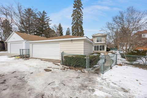 Tiny photo for 123 W Monroe Street, Villa Park, IL 60181 (MLS # 12593632)