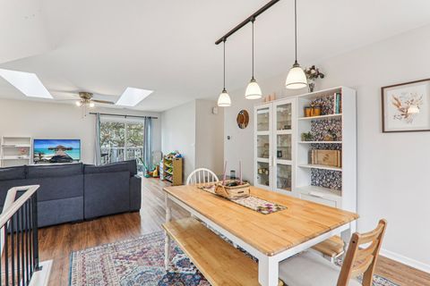 Tiny photo for 974 Westchester Circle, Schaumburg, IL 60193 (MLS # 12608179)