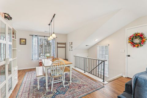 Tiny photo for 974 Westchester Circle, Schaumburg, IL 60193 (MLS # 12608179)