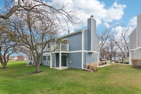 Tiny photo for 974 Westchester Circle, Schaumburg, IL 60193 (MLS # 12608179)