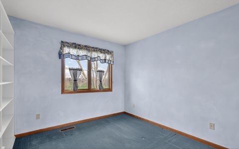 Tiny photo for 1224 Bellevue Drive, DeKalb, IL 60115 (MLS # 12617291)