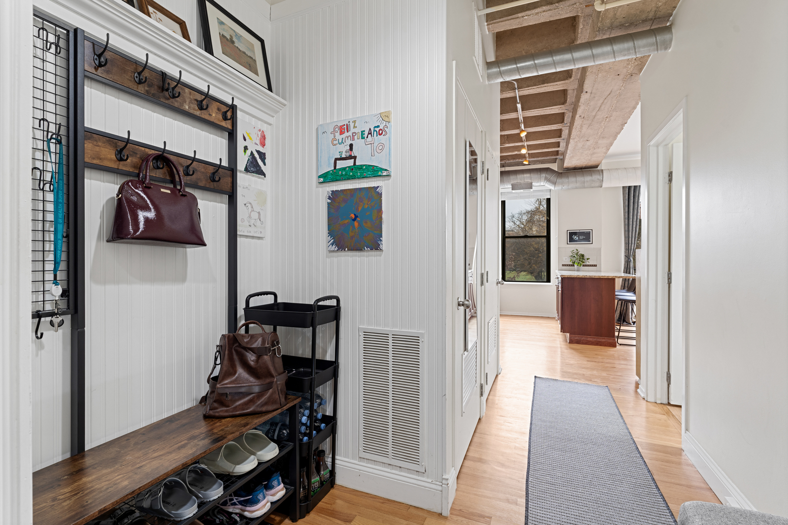 811 S Lytle Street 103